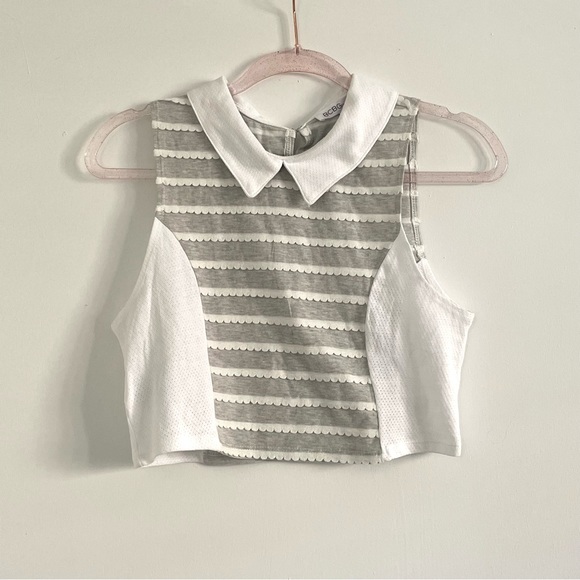 BCBGeneration Cropped Collar Tank NWT - Picture 3 of 6